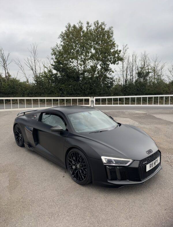 2016 Audi R8 V10 Plus