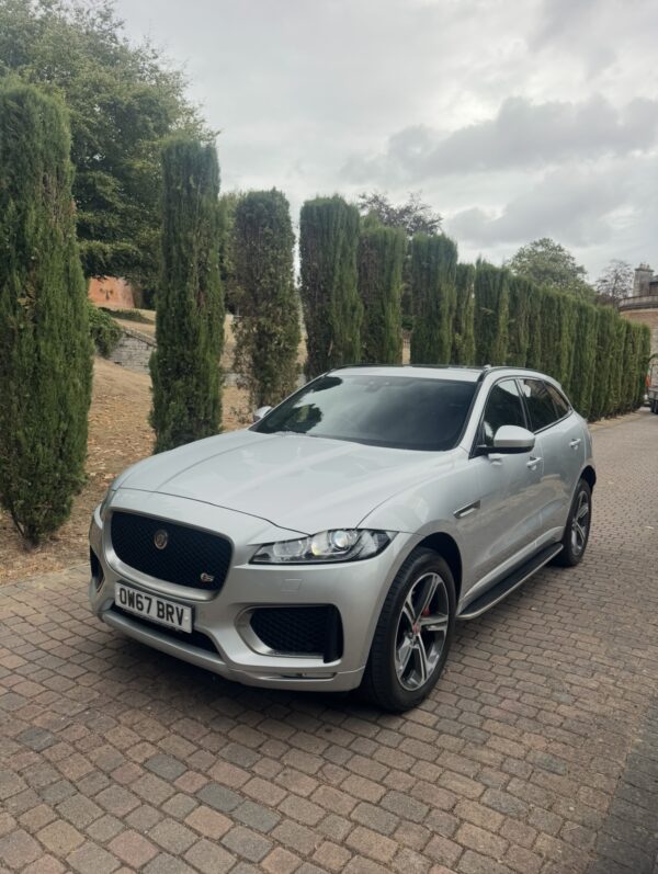 2018 Jaguar F-Pace V6 Sport