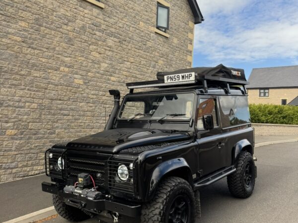2009 Land Rover Defender 90