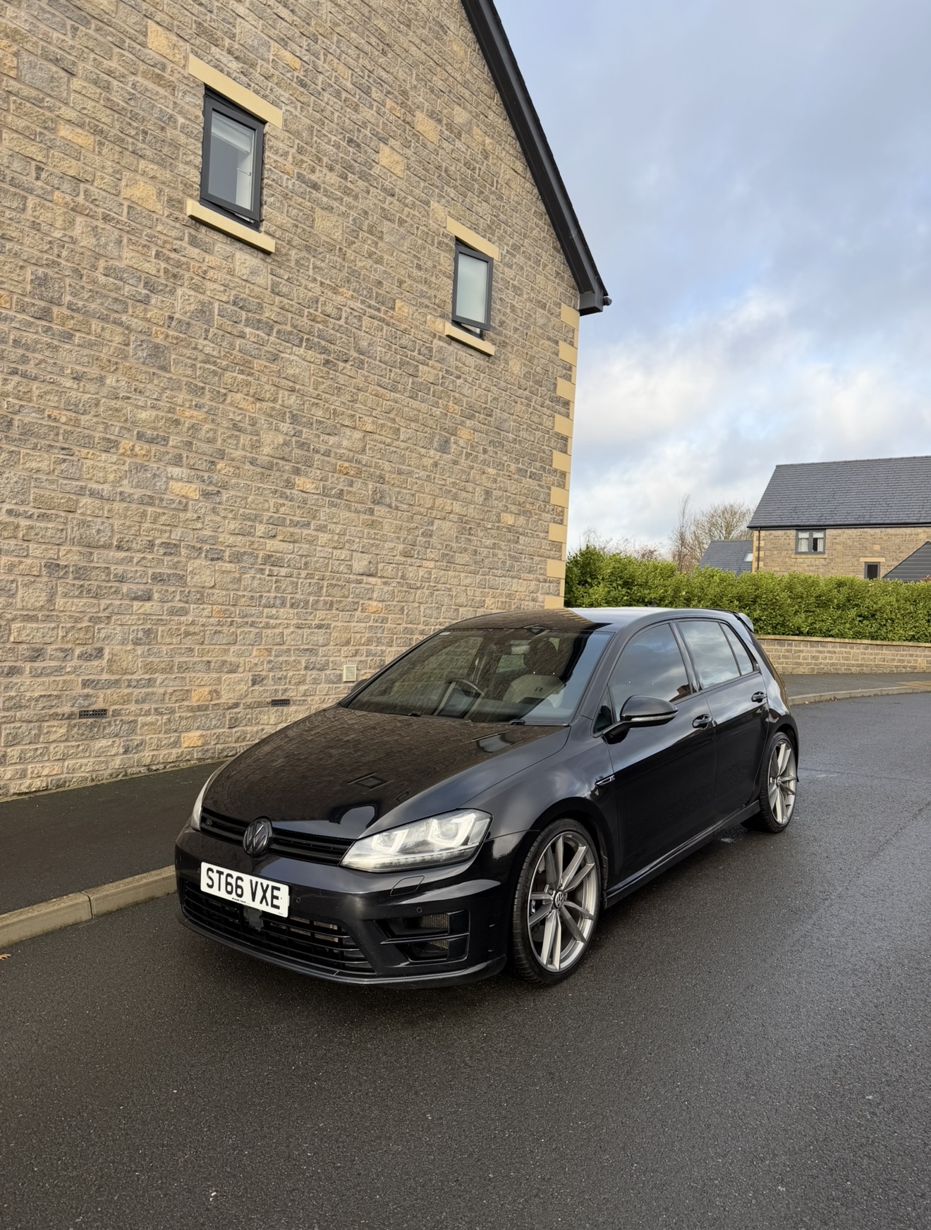 2016 VW Golf R
