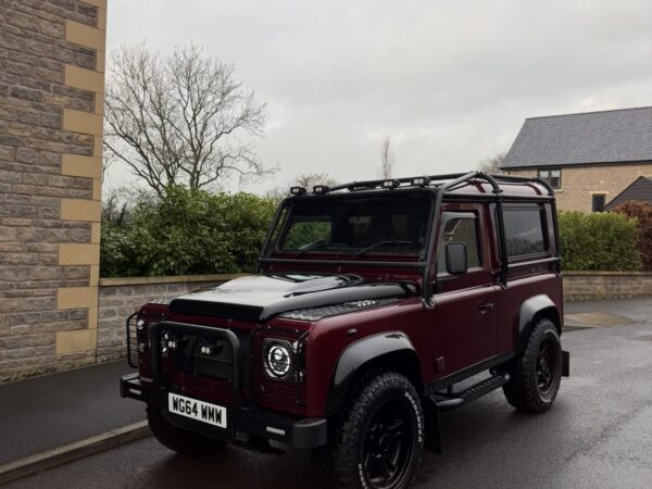 2014 Land Rover Defender 90