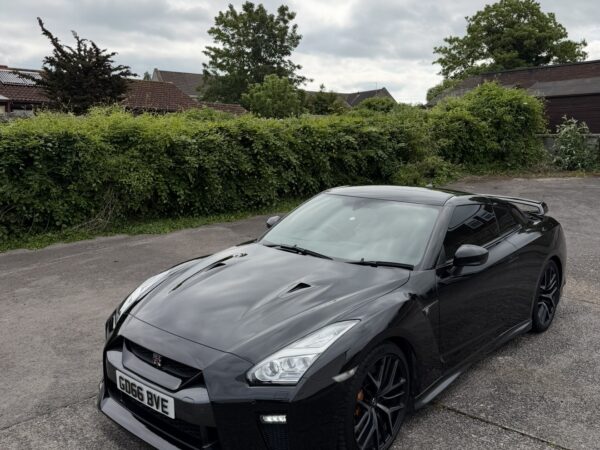 2016 Nissan GTR R35 Prestige
