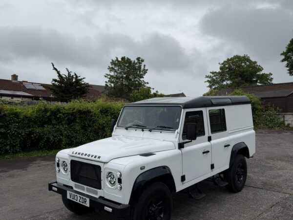 2013 Land Rover Defender 110